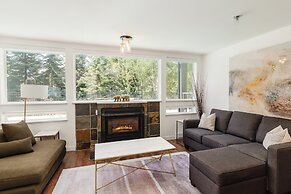 Flute Escape at Greystone Lodge