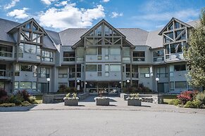 Flute Escape at Greystone Lodge