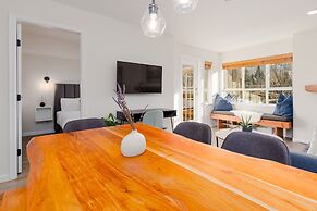 Mountain View Suite at Marketplace Lodge