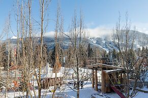 Mountain View Suite at Marketplace Lodge