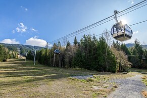 Powder Peak at the Aspens
