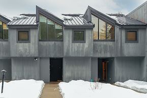 Ridgeline Retreat at Sundance