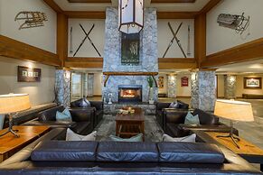 Skywalk Suite at the Aspens