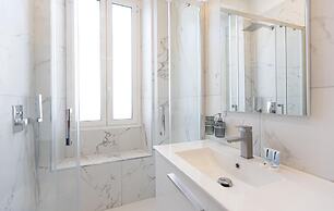 Rental in Rome Constance Terrace Apartment