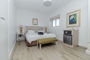 Sandbaai Country House