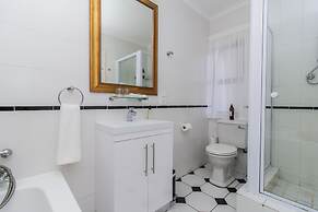 Sandbaai Country House