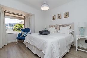 Sandbaai Country House