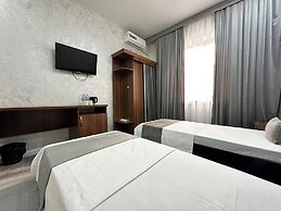 Grand Zamin Hotel