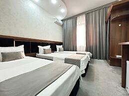 Grand Zamin Hotel