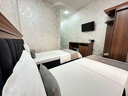 Grand Zamin Hotel