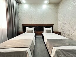 Grand Zamin Hotel