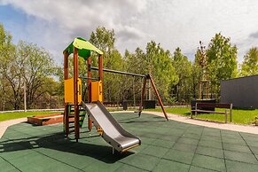 Horizon Sauna&Jacuzzi&Parking 3 by GA