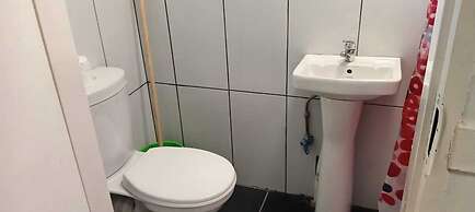 Gold Crown Self-catering Apartment