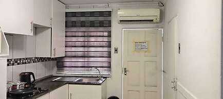 Gold Crown Self-catering Apartment