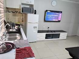 Gold Crown Self-catering Apartment