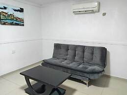 Gold Crown Self-catering Apartment