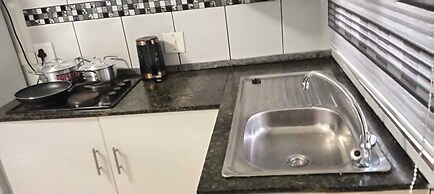 Gold Crown Self-catering Apartment