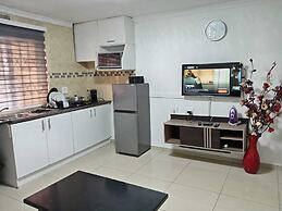 Gold Crown Self-catering Apartment