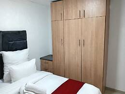 Gold Crown Self-catering Apartment