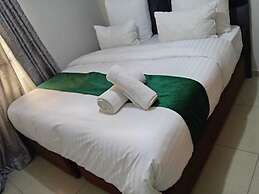 Gold Crown Self-catering Apartment