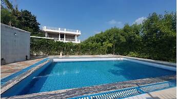Dreamland Resort