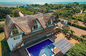 noa beach house