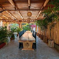 noa beach house