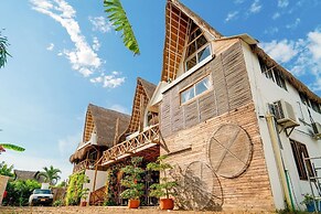 noa beach house