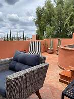 Casa Callejon Blanco
