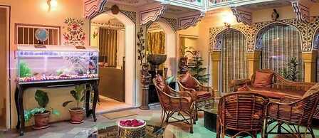 Hotel Khandaka Mahal