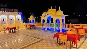 Hotel Khandaka Mahal