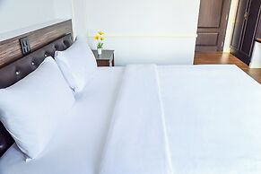 The MACEO Hotel