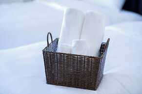 The MACEO Hotel