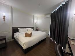 The MACEO Hotel