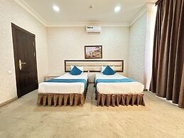 Globus Hotel