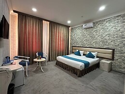 Globus Hotel