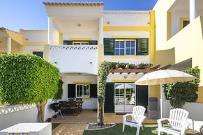 Seaside Apartment in Benagil With Terrace