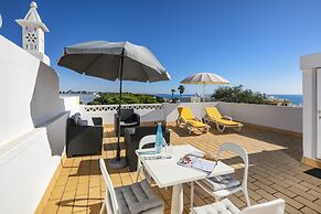 Seaside Apartment in Benagil With Terrace