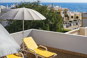 Seaside Apartment in Benagil With Terrace