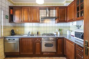 Seaside Apartment in Benagil With Terrace