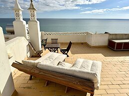 Charming Apartment Near Atlantic Ocean