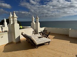 Charming Apartment Near Atlantic Ocean