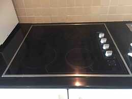 6-20 - 2 Bdr Condo With Balcony and Shared Pool