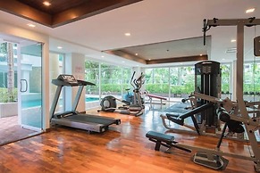6-20 - 2 Bdr Condo With Balcony and Shared Pool