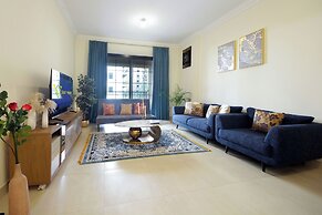 Silk Valley - Luxury 1B with pool access