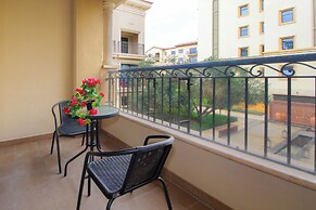 Silk Valley - Luxury 1B with pool access