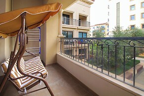 Silk Valley - Luxury 1B with pool access