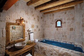 Elysium Cave Hotel & Spa