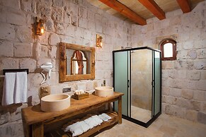 Elysium Cave Hotel & Spa