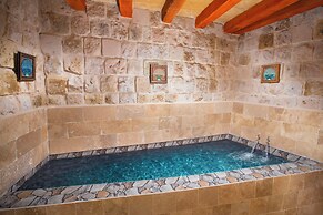 Elysium Cave Hotel & Spa